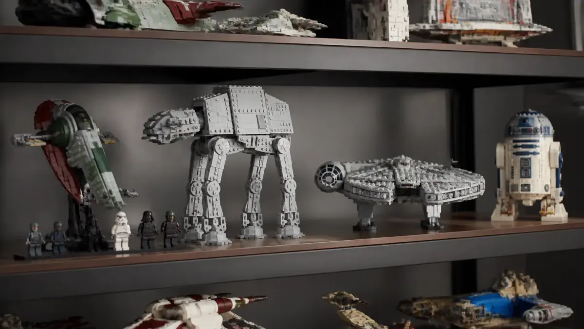 סטים של LEGO Star Wars על מדף
